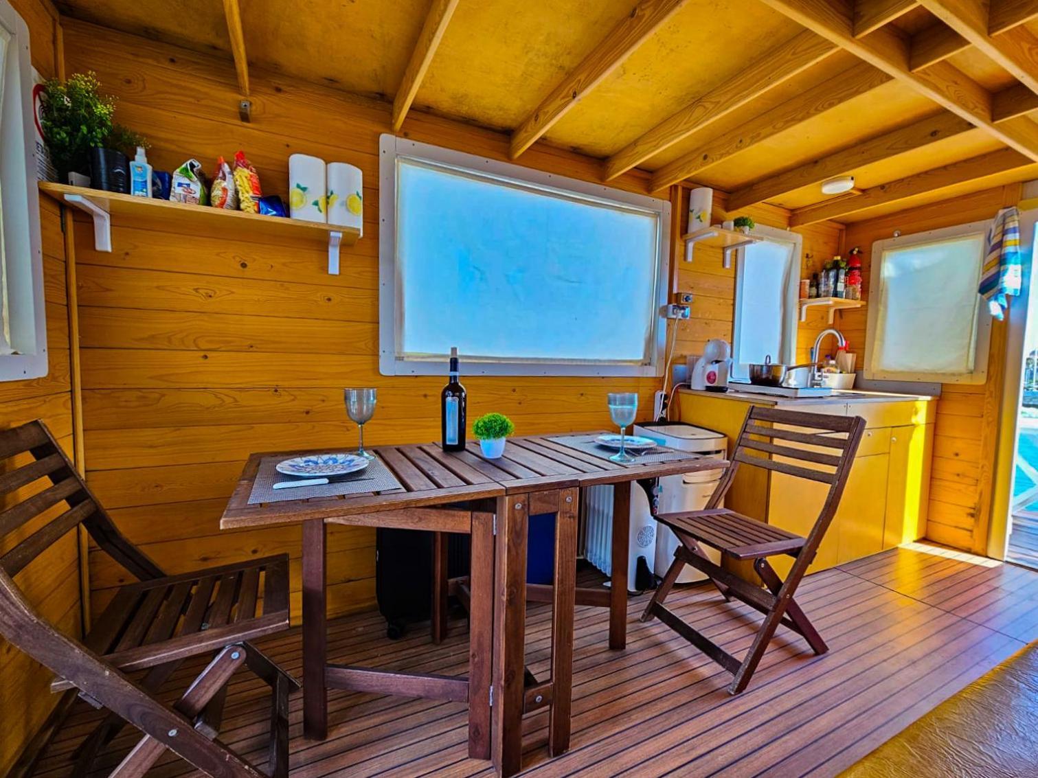 ホテル Filipp'S House Boat アルゲーロ エクステリア 写真